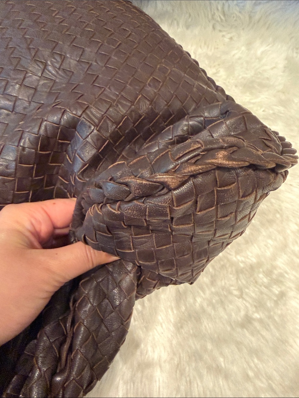 Bottega Veneta Intrecciato Leather Embossed Medium Hobo - Picture 5 of 11